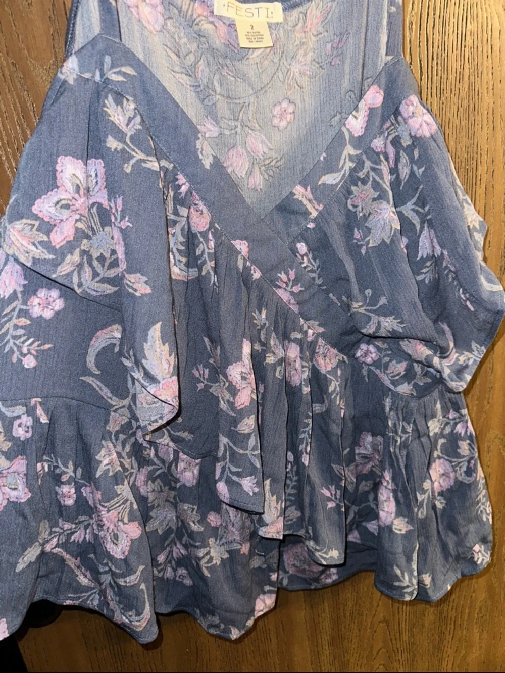 Torrid - Picture 2 of 4